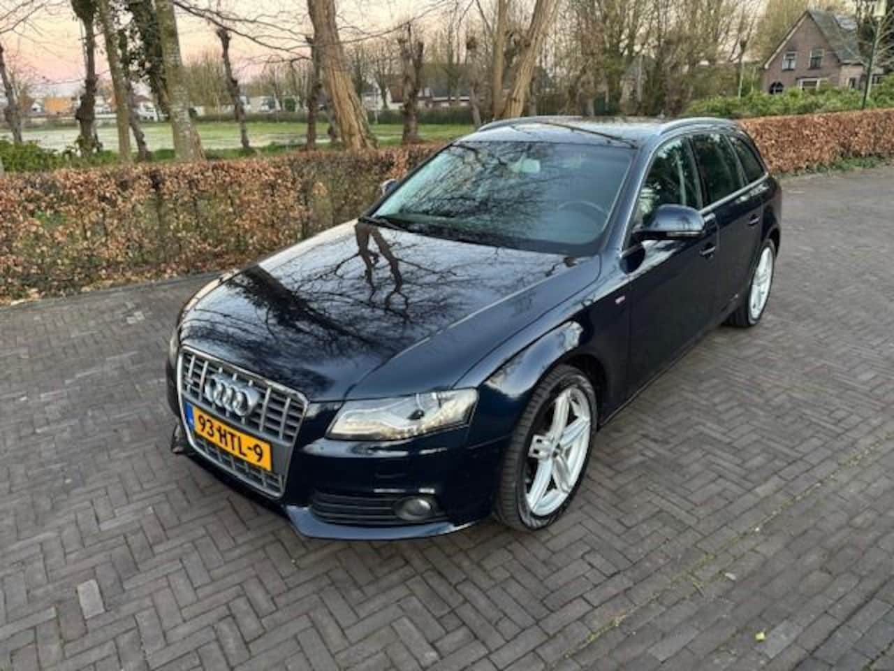 Audi A4 Avant - 2.0TFSI 180PK Proline Trekhaak/Xenon/Navi/Apk nieuw - AutoWereld.nl