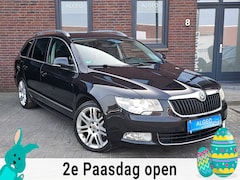 Skoda Superb Combi - 3.6 FSI Elegance 4x4 / Automaat / Leder / Navi