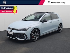Volkswagen Golf - 1.5eHybrid 200kW/272PK GTE · Panoramadak · Camera + Parkeersensoren · Trekhaak · Garantie