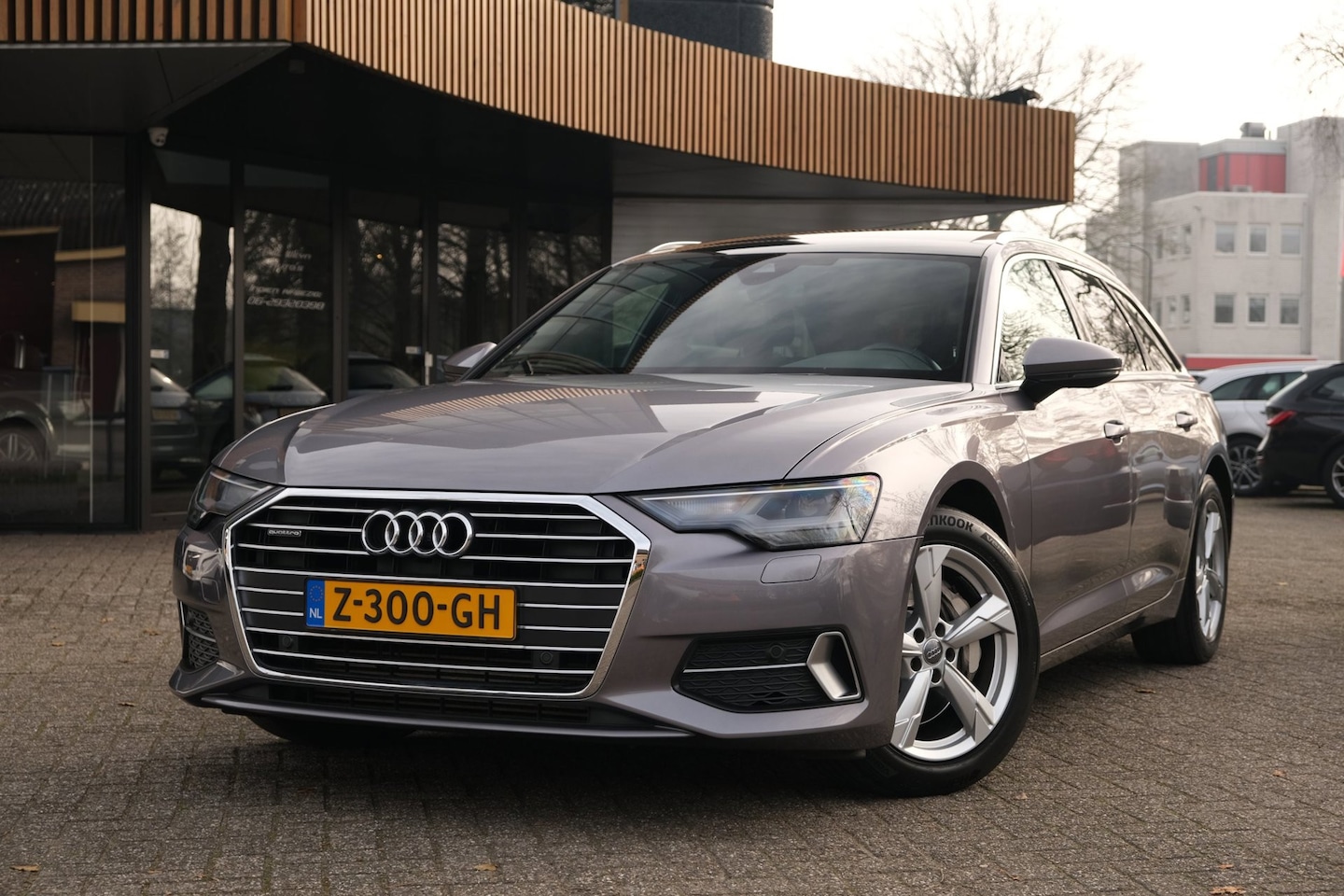 Audi A6 Avant - 50 TDI quattro Business edition|RIJKLAAR!|Pano|Trekhaak|Camera|Dodehoekdetectie|6-Cilinder - AutoWereld.nl