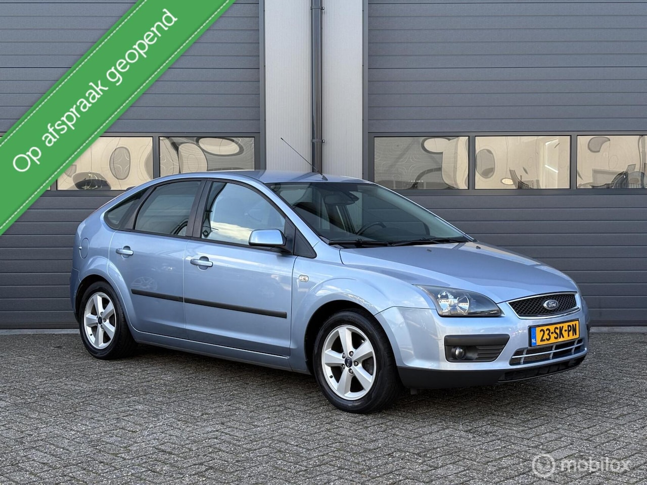 Ford Focus - 1.6-16V Futura NWE APK - AutoWereld.nl