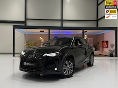 Lexus UX - 300e Business 54 kWh Led Leder Memory Carplay Clima Camera 10 Jaar Garantie