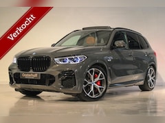 BMW X5 - xDrive45e High Executive M-sport PANO|LUCHT|MASSAGE