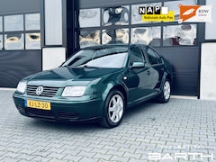 Volkswagen Bora - 1.6 | Airco | NAP | APK | el. Pakket |