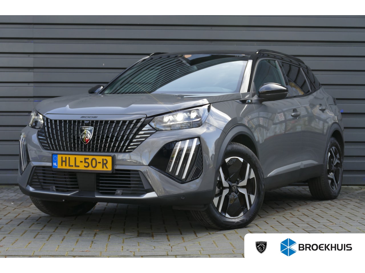 Peugeot e-2008 - EV 156PK 56KWH GT AUTOMAAT / NAVI / CLIMA / CAMERA V+A / 17"LMV / KEYLESS / 8 JAAR GARANTI - AutoWereld.nl