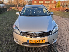 Kia Cee'd - 1.4 CVVT X-ecutive