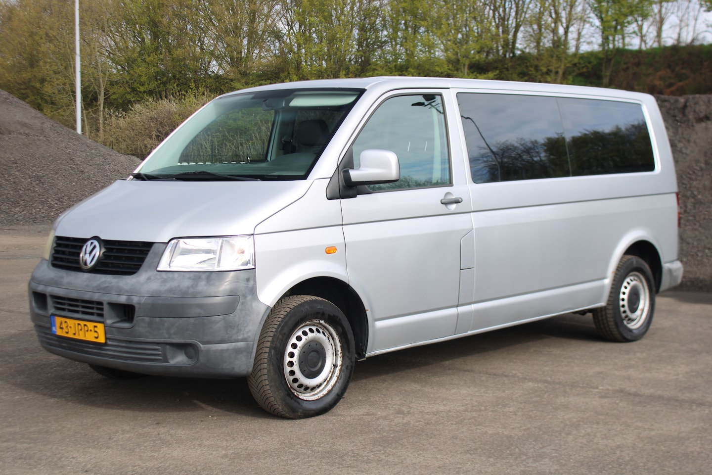 Volkswagen Transporter Kombi - 1.9 TDI 340 Trendl. 9-Persoons - AutoWereld.nl