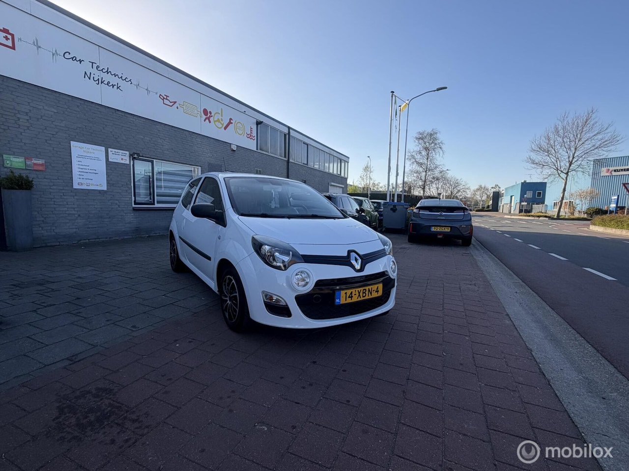 Renault Twingo - 1.2-16V Authentique 1.2 16V Authentique - AutoWereld.nl