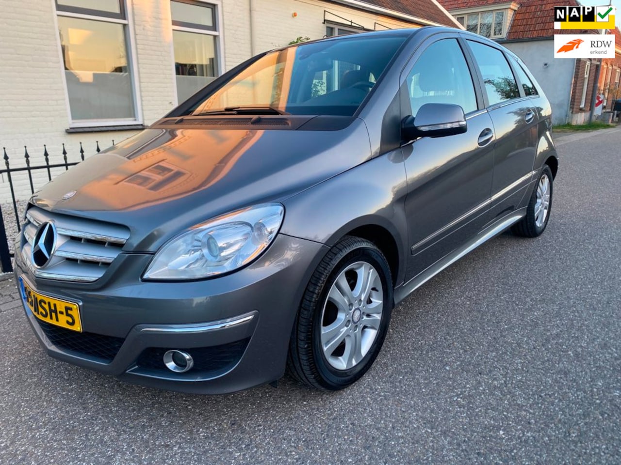 Mercedes-Benz B-klasse - 180 CDI Business Class Automaat,Trekhaak,Cruise control. - AutoWereld.nl