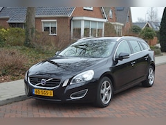 Volvo V60 - 2.0 T5 Summum Org NL/NAP/leer/navi
