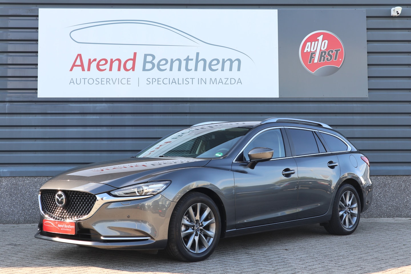 Mazda 6 Sportbreak - 2.0 SkyActiv-G 165 Comfort Automaat / Navi / Clima / Cruise - AutoWereld.nl