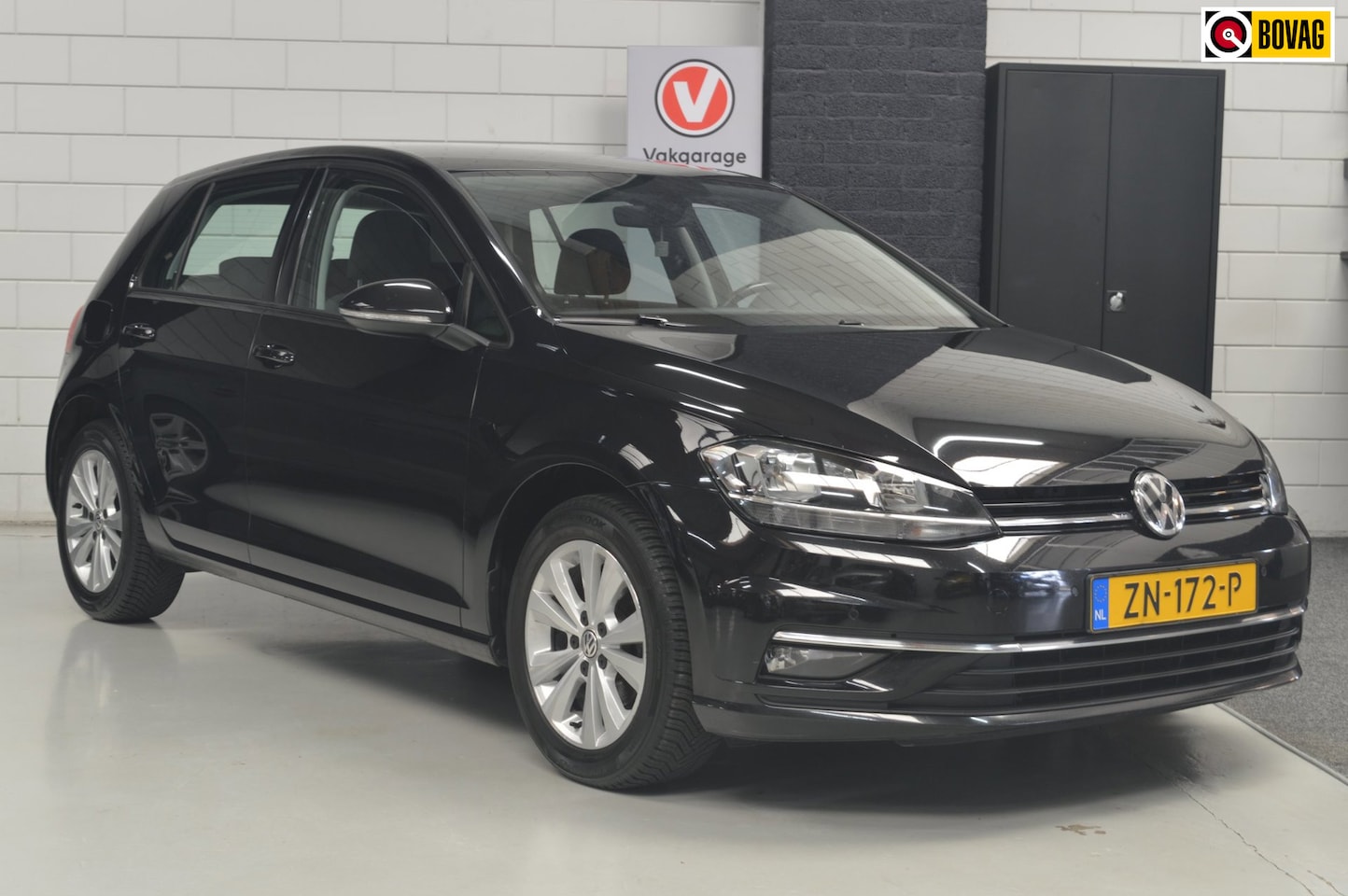 Volkswagen Golf - 1.0 TSI Comfortline // CLIMA // ADAPTIVE CRUISE // PDC VOOR&ACHTER // NAVI // - AutoWereld.nl