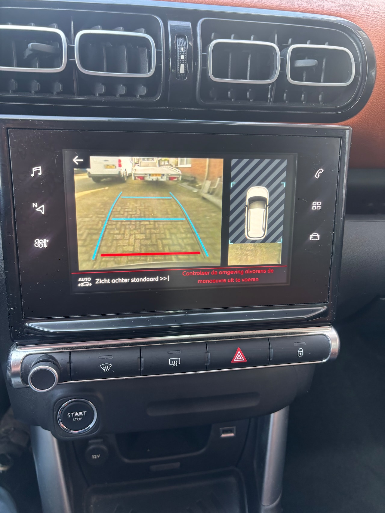Citroën C3 Aircross - 1.2 PureTech S&S Shine 110 pk navi achteruitrijcamera