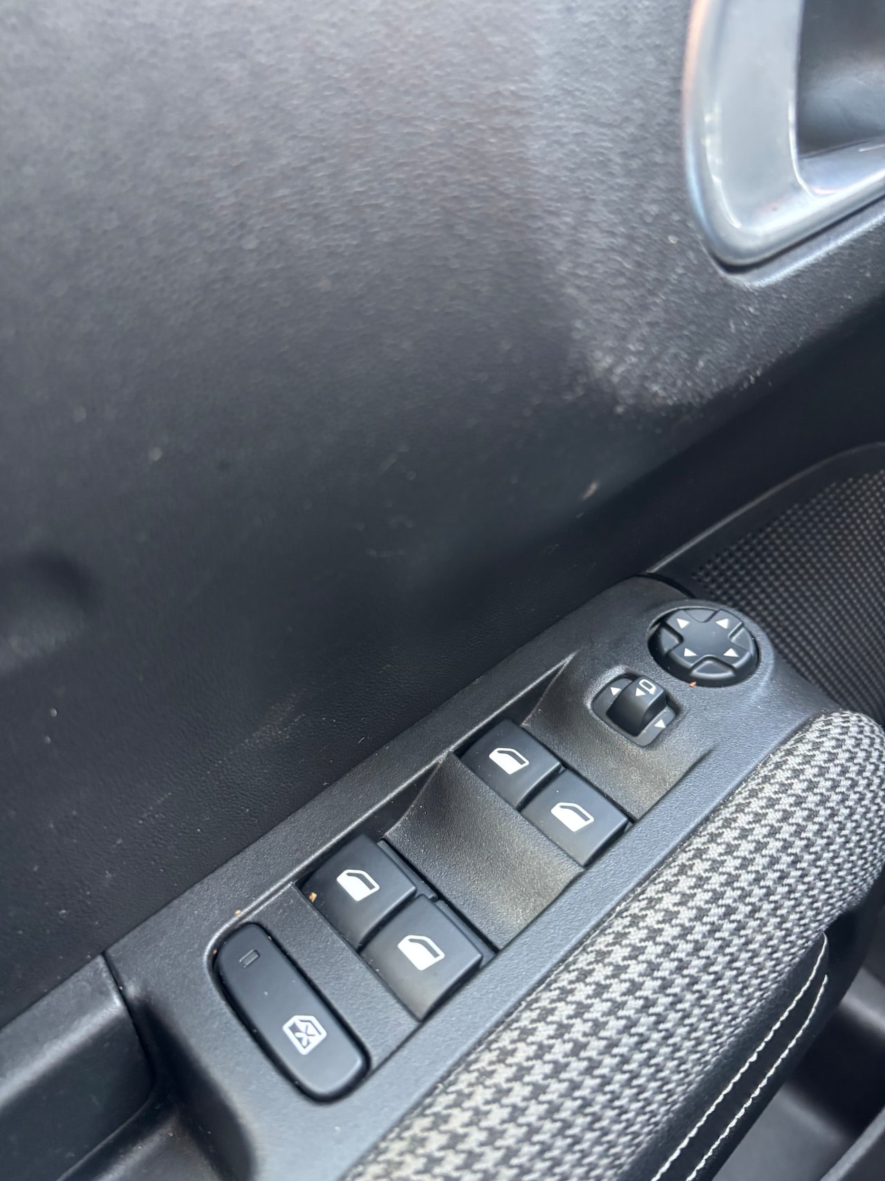 Citroën C3 Aircross - 1.2 PureTech S&S Shine 110 pk navi achteruitrijcamera