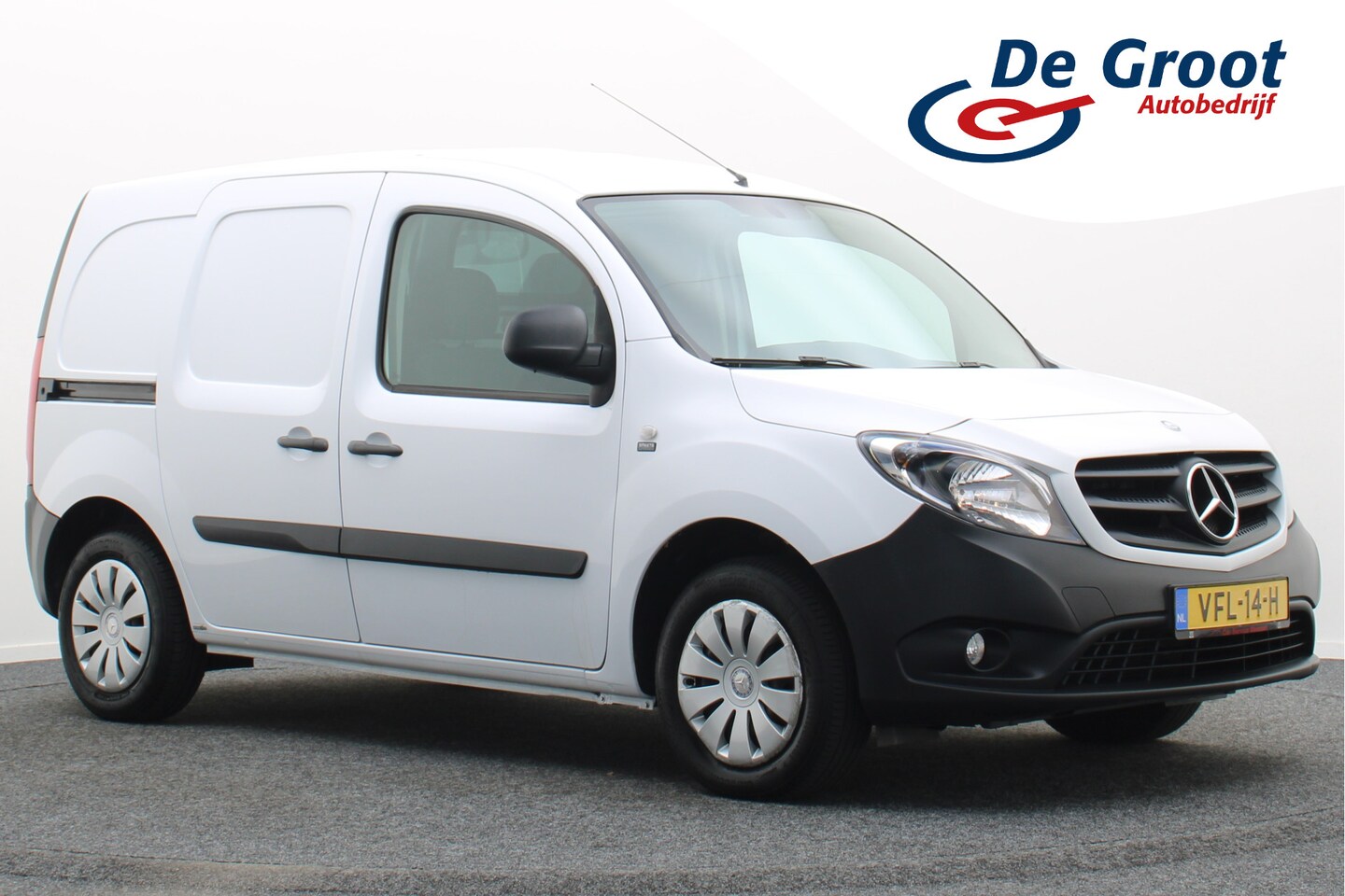 Mercedes-Benz Citan - 108 CDI BlueEFFICIENCY Airco, Cruise, Bluetooth, Elektrisch Pakket, PDC, USB - AutoWereld.nl
