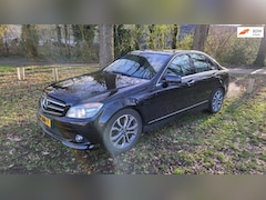 Mercedes-Benz C-klasse - C280 3.0-V6-24V Automaat, NAV.Luxe uitvoering