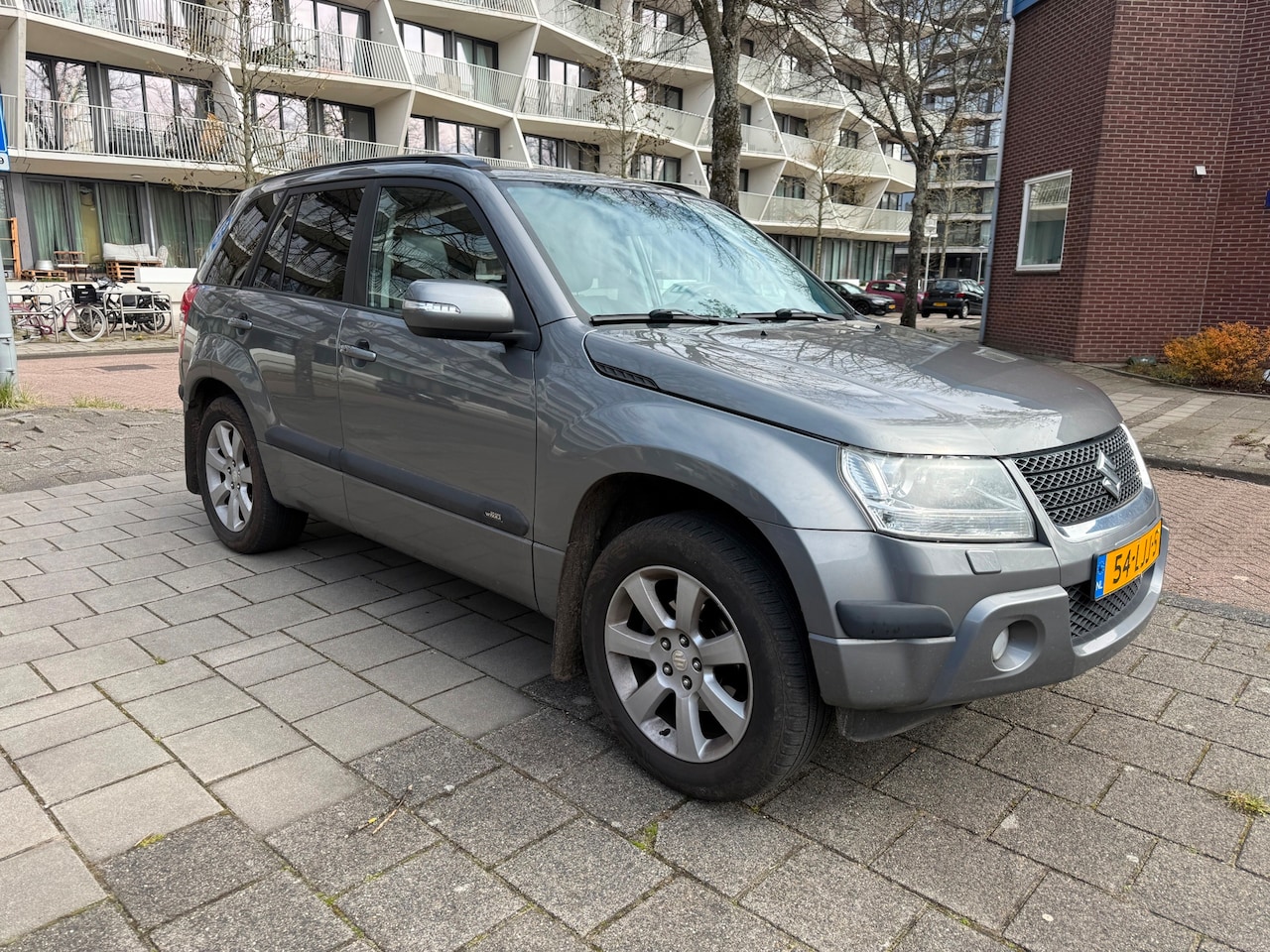 Suzuki Grand Vitara - 2.4 High Executive 124kw Leder Climate Cruise Panorama - AutoWereld.nl