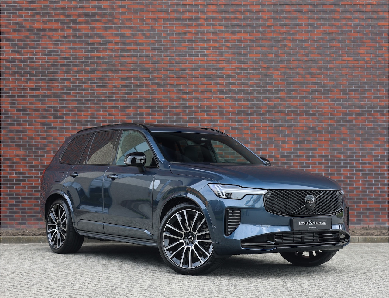 Volvo XC90 - T8 AWD Ultra Black Edition | Executive - Trekhaak - AutoWereld.nl