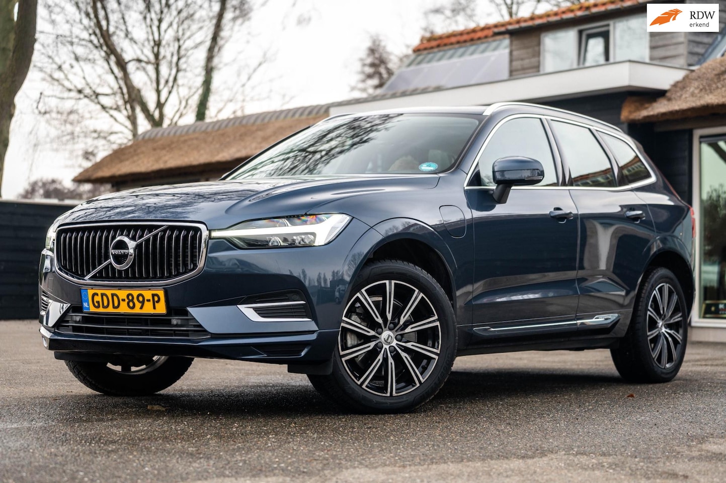 Volvo XC60 - 2.0 Recharge T8 AWD Inscription SOH 100% I Panoramadak I Leder I Memory I Comfortstoelen I - AutoWereld.nl
