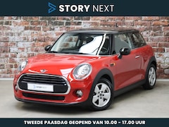 MINI Cooper - Hatchback Pepper Business Automaat 3 deurs / Navigatie / Cruise Control / Achteruitrijcame