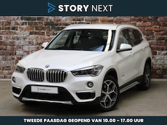 BMW X1 - sDrive20i Executive xLine Automaat / Navigatiesysteem / Trekhaak / LED / Cruise Control /