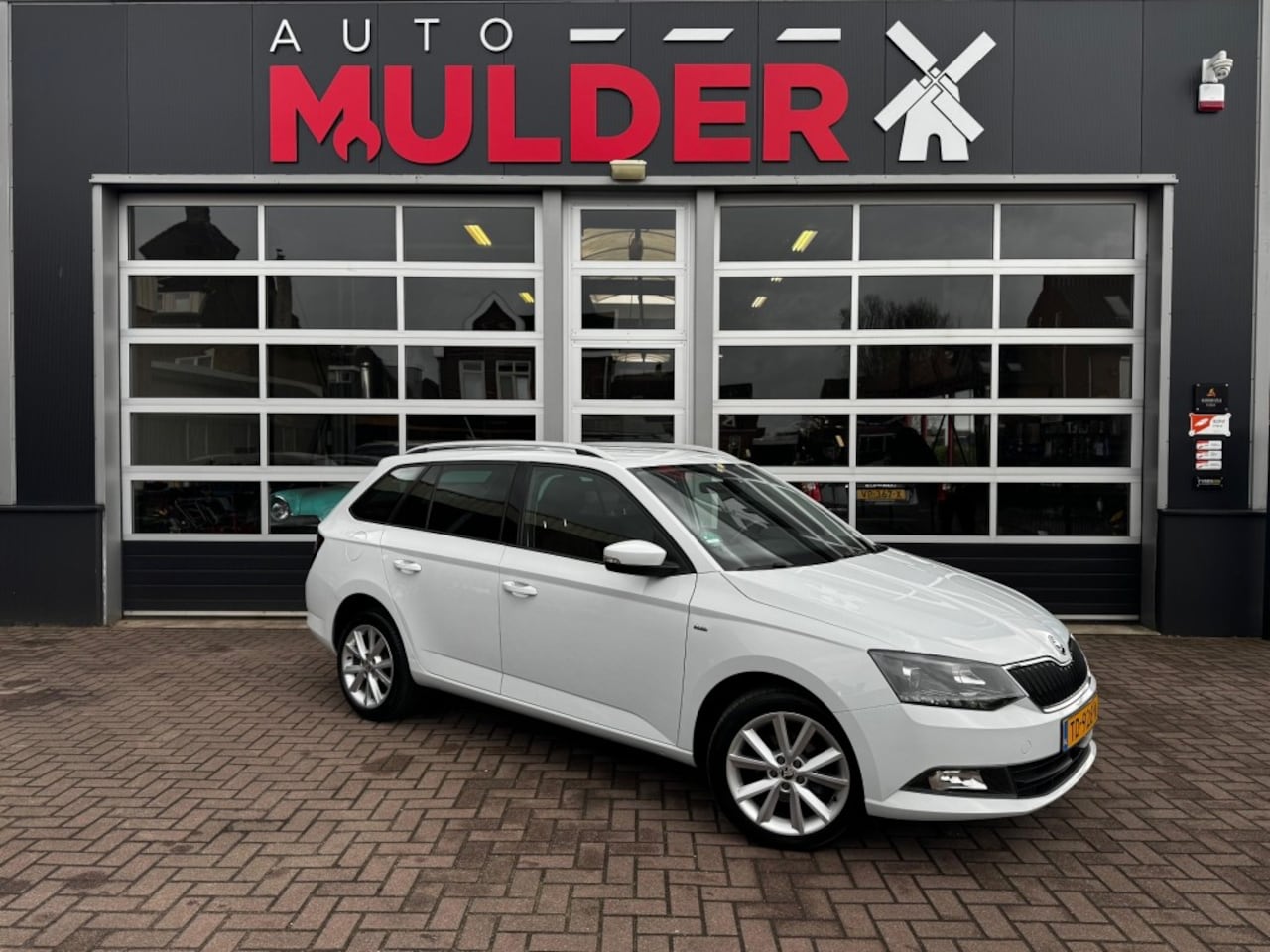Skoda Fabia Combi - 1.0 TSI Clever 1.0 TSI CLEVER - AutoWereld.nl