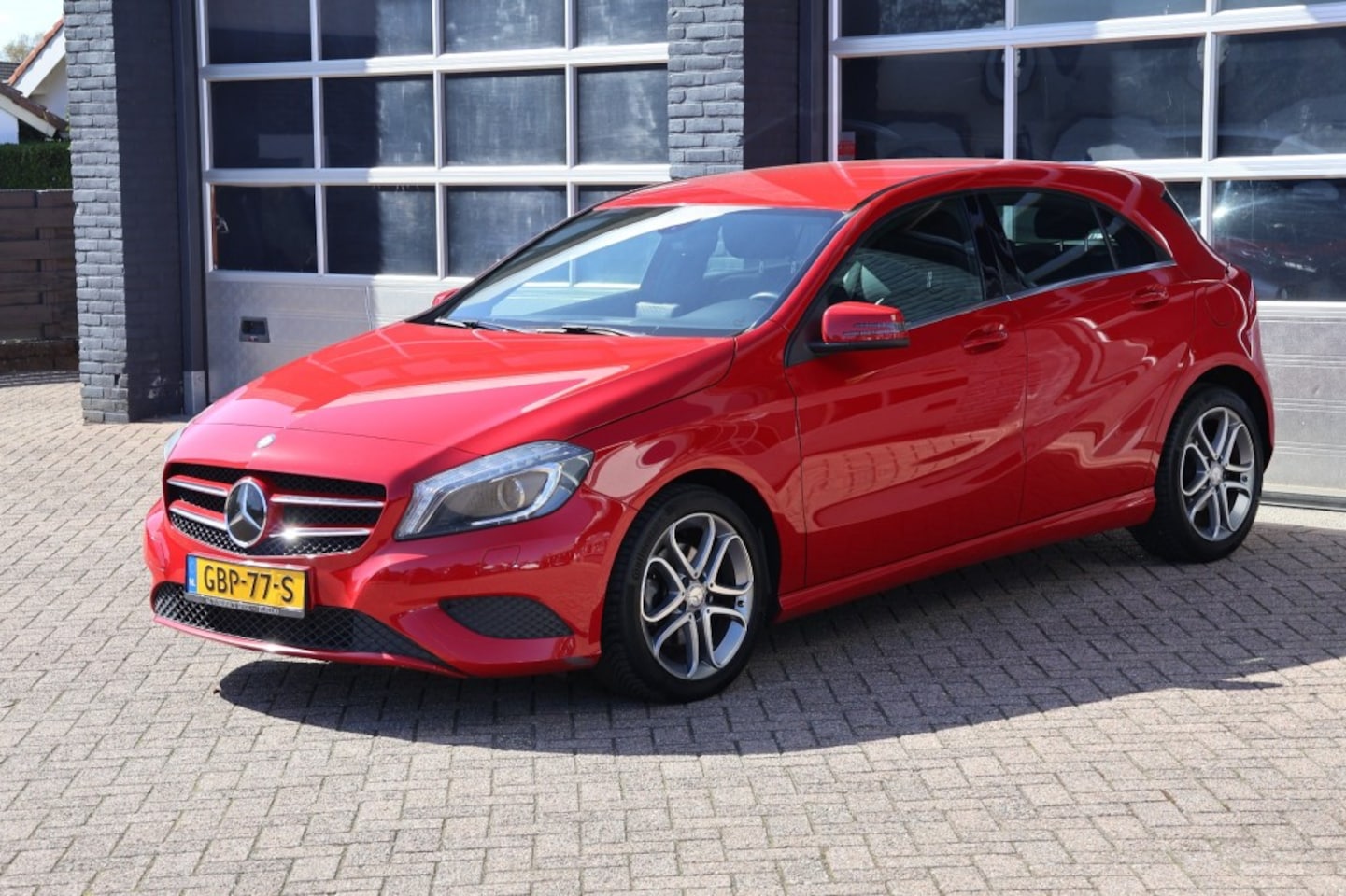 Mercedes-Benz A-klasse - A 180, lederen bekleding - AutoWereld.nl