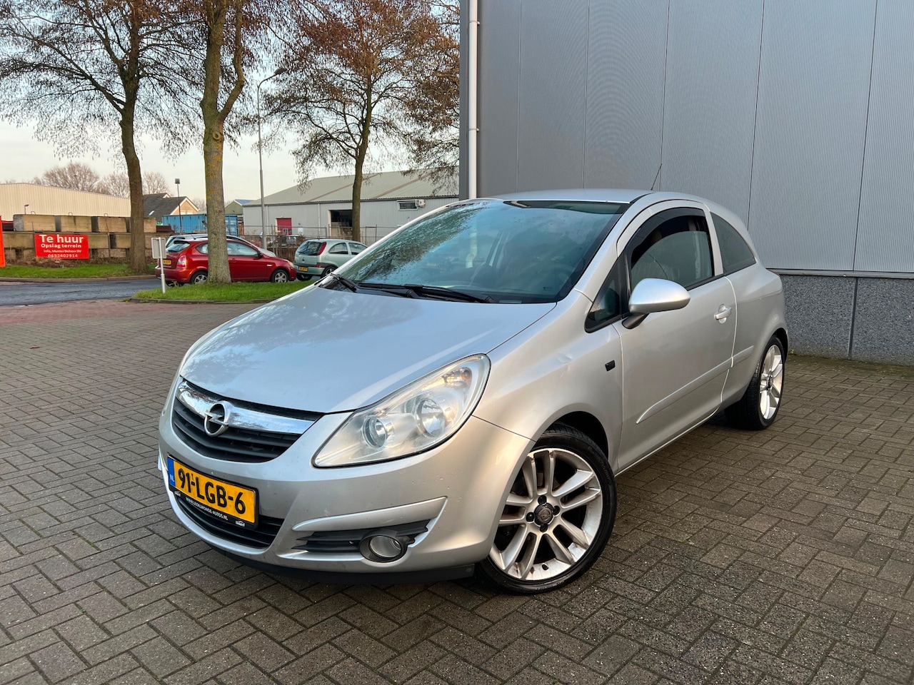 Opel Corsa - 1.4-16V Enjoy 154.938KM Jaar Apk - AutoWereld.nl