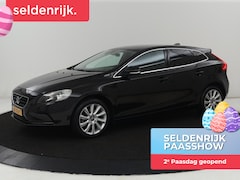 Volvo V40 - 2.0 T3 Momentum | Origineel NL | Stoelverwarming | Navigatie | Bluetooth | Climate control