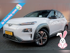 Hyundai Kona Electric - BWJ 2021 EV Premium Sky 64 kWh 204 PK FULL LED | ADAPTIVE CRUISE | STOELVERW. | STUURVERW.