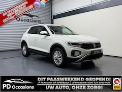 Volkswagen T-Roc - 1.0 TSI Life Edition - Stoelverw. - Parkeersensoren - LM Velgen - Carplay