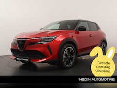 Alfa Romeo Junior - Elettrica Speciale 54 kWh | Pack Techno | Two Tone kleur | Verw. Voorruit | Climate Contro
