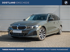 BMW 3-serie Touring - 330e Automaat / Achteruitrijcamera / Parking Assistant / Live Cockpit Plus / Stoelverwarmi