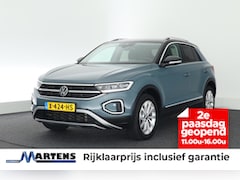 Volkswagen T-Roc - 1.5 TSI 150pk DSG Style Trekhaak Camera Stoelverwarming Virtual Cockpit Navigatie