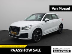 Audi Q2 - 35 TFSI epic | Automaat | Climate Control | Panoramadak | Parkeersensoren | Lichtmetalen V