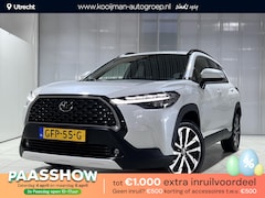 Toyota Corolla Cross - Hybrid 140 Style All Season banden, Elektrisch bedienbare achterklep, Draadloos opladen, D