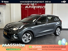 Kia e-Niro - DynamicLine 64 kWh Stoel/Stuurverwarming , Parkeersensoren achter , Keyless entry- & start