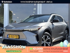Toyota bZ4X - Launch Edition 71 kWh | BTW auto | 360° Camera | Stoel/Stuur verwarming | Navigatie | Acht