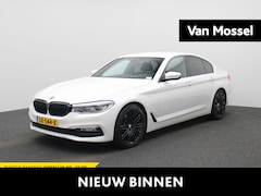 BMW 5-serie - 520i High Executive | LEDER | MEMORY STOEL | CAMERA | NAVIGATIE | STOELVERWARMING