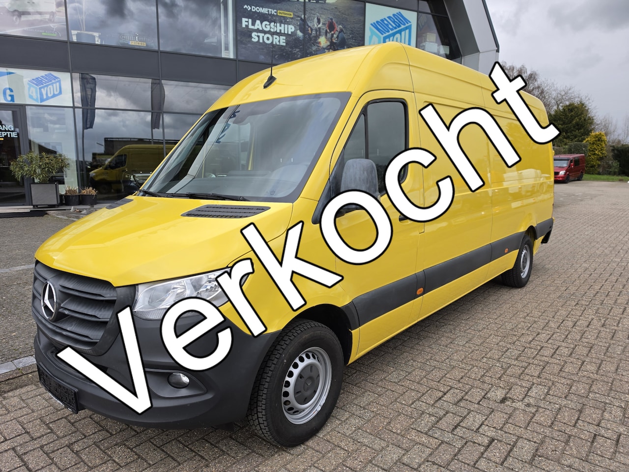 Mercedes-Benz Sprinter - 316 2.2 CDI L3-H2 Automaat * Luchtvering * MBUX * Camera * Schade * - AutoWereld.nl