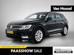Volkswagen Tiguan - 1.4 TSI Connected Series | Climate control | Lichtmetalen velgen | Navigatie