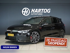 Volkswagen Golf - 2.0 TSI GTI Clubsport 300PK + PANORAMADAK / STUURVERWARMING / 19"