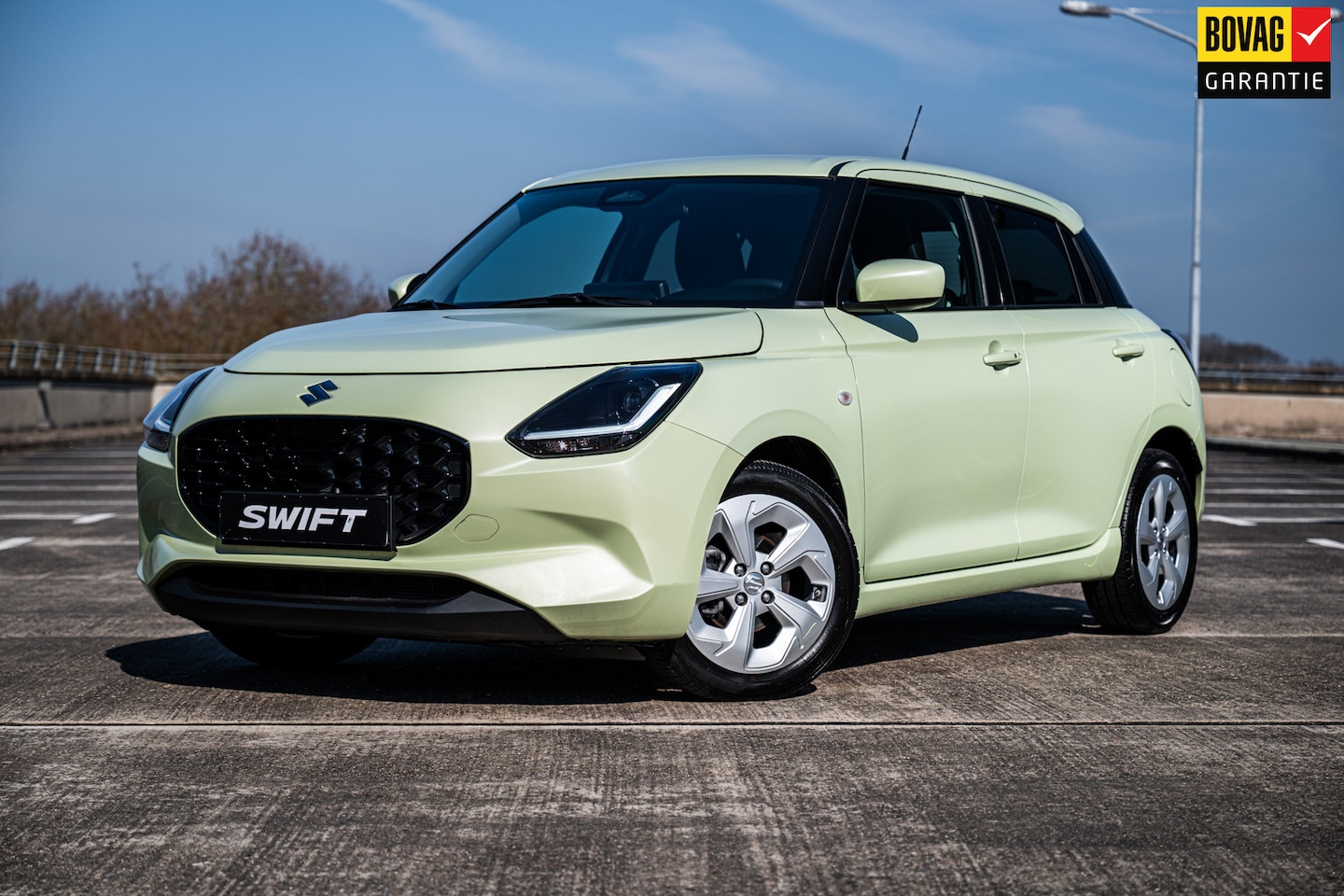 Suzuki Swift - 1.2 Select Smart Hybrid | Airco | Achteruitrijcamera | Adaptive Cruise Control |Navigatie - AutoWereld.nl