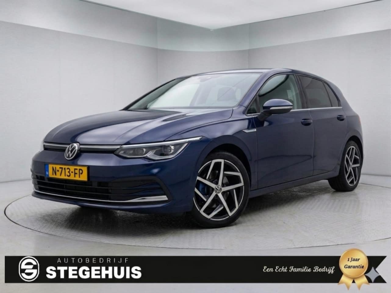 Volkswagen Golf - 1.5 eTSI Style  El. Schuif/Kanteldak  Navi  360 camera  Sens - AutoWereld.nl