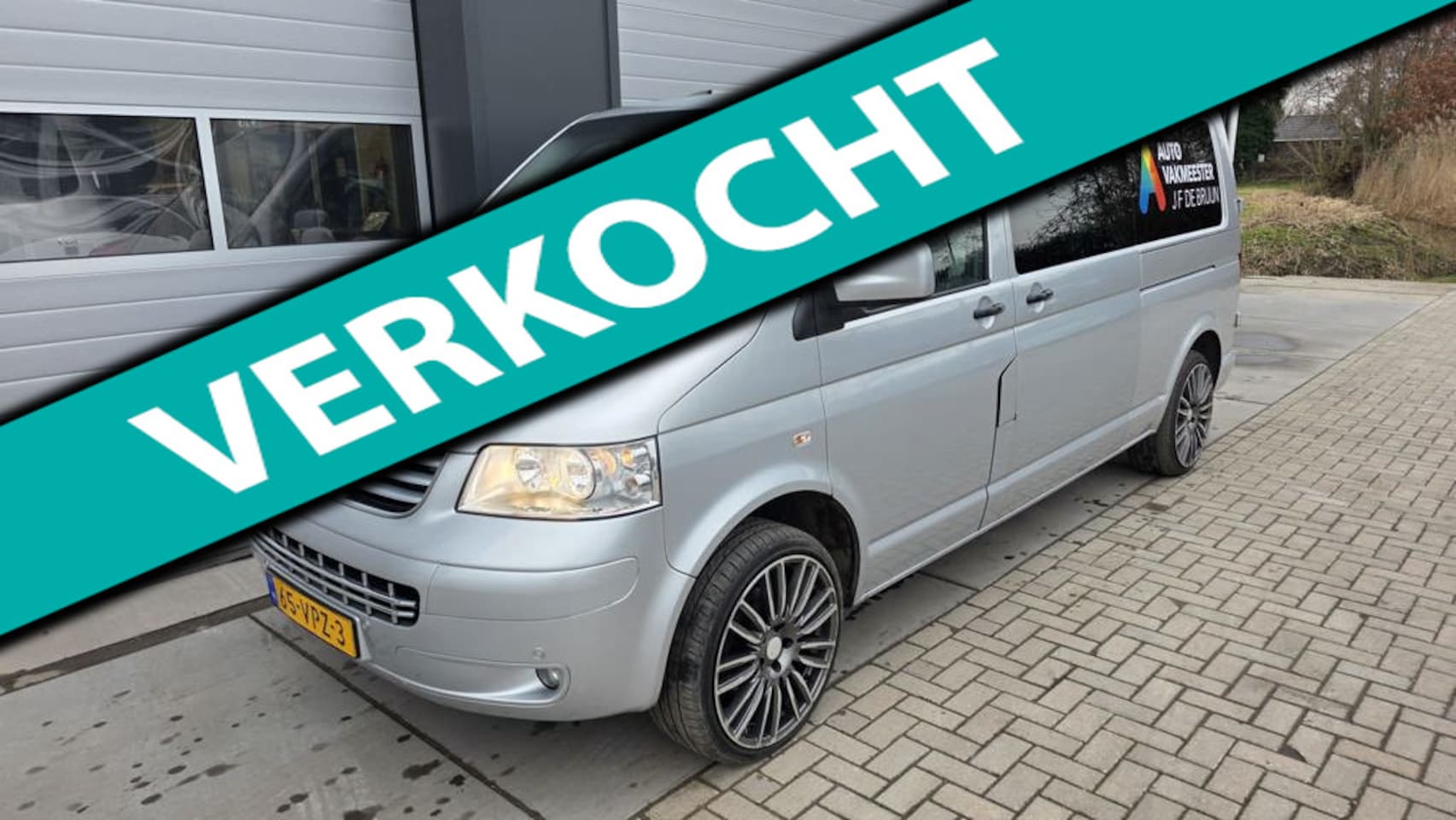 Volkswagen Transporter - 2.5 TDI 340 Comfortline DC | Marge auto!! | AUT/AC/CC Achteruitrijcamera PDC - AutoWereld.nl