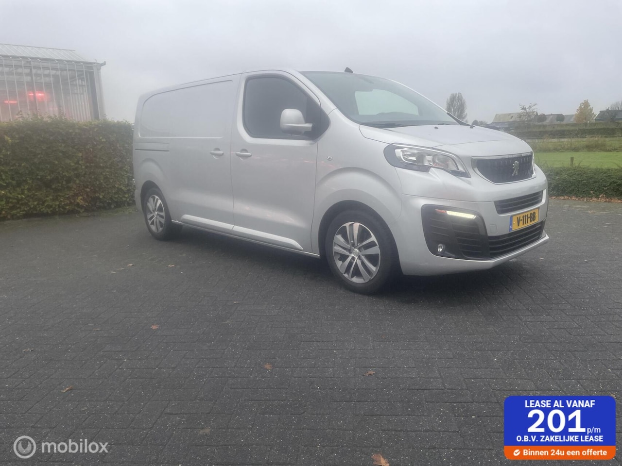 Peugeot Expert - Bestel 2.0 BlueHDI 150 Premium Pack NAVI 3-Zits PDC Trekhaak Etc - AutoWereld.nl