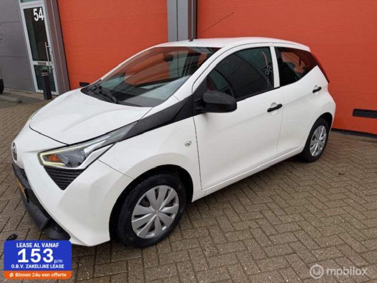 Toyota Aygo - 1.0 VVT-i x-fun 5 DEURS 76.000 KM NAP AIRCO - AutoWereld.nl