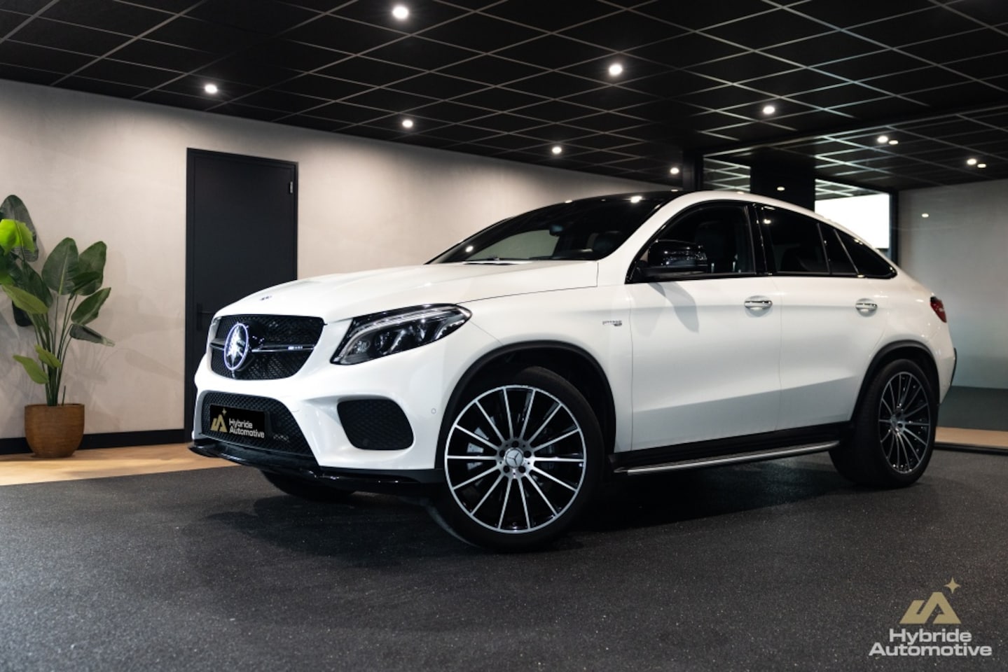 Mercedes-Benz GLE-Klasse Coupé - AMG 43 4MATIC | H&K | Pano | 360 Cam | HuD | - AutoWereld.nl