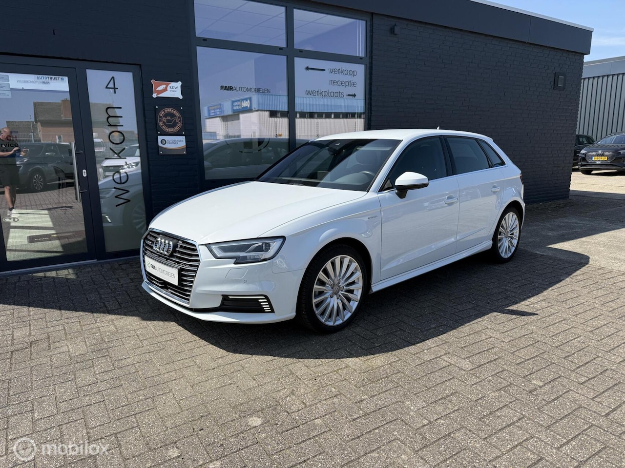 Audi A3 Sportback - 1.4 e-tron Pro Line plus 1.4 e-tron Pro Line plus - AutoWereld.nl