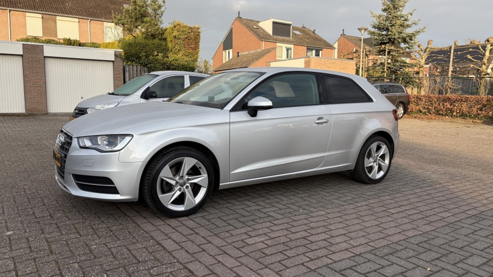 Audi A3 - 1.4 TFSI Attraction ZEER NETTE AUTO!! - AutoWereld.nl